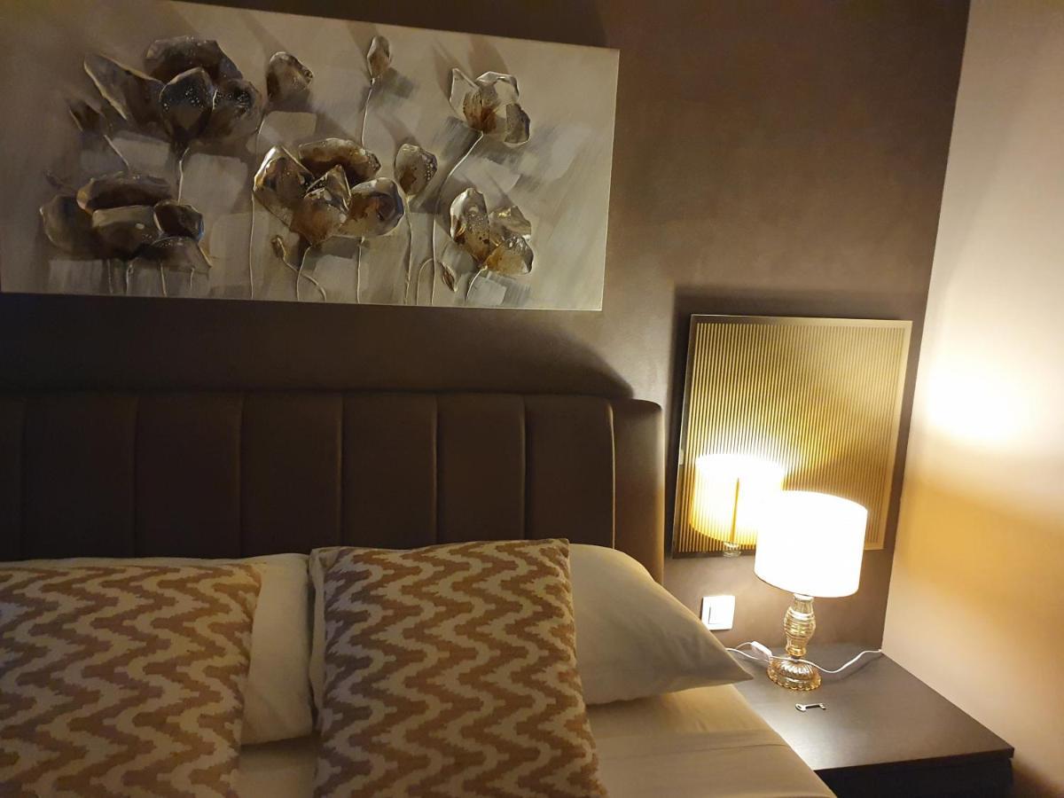 "Monte Paradiso" - Marine And Sea View, Free Parking Pula Exterior foto